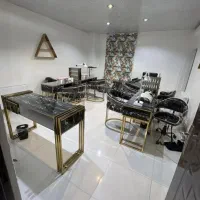 لوازم آرایشگاهی|آرایشگاه و سالنهای زیبایی|هشتگرد, شهرک راه آهن|دیوار