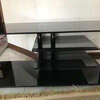 میز تلویزیون شیشه ای