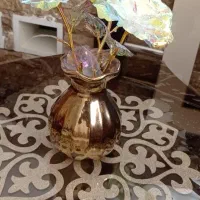 گل و گلدان سرامیکی باهم