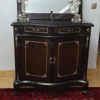 فردش فوری کنسول نو و دو عدد شمعدانی