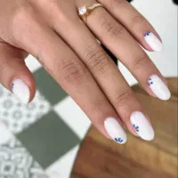 خدمات زیبایی ناخن با بهترین قیمت