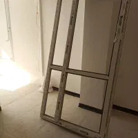 در pvc همراه با شیشه کاملا نو|مصالح و تجهیزات ساختمان|زنجان, |دیوار