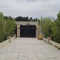 باغ‌ویلا ۸۵۰ متر / داخل بافت ویلایی / سه خواب