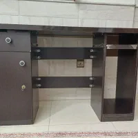 میز کامپیوتر