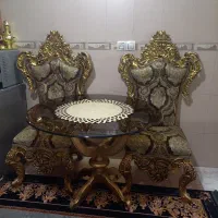 مبل سلطنتی ناهارخوری ورق طلاپارتیشن ساعت قدی کنسول|مبلمان خانگی و میز عسلی|قم, نخودی|دیوار