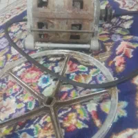 موتورایتالیایی تسمه و فولی بزرگ لباسشویی|ماشین لباسشویی و خشککن لباس|رودسر, |دیوار