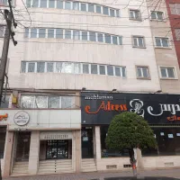 اجاره مغازه ۳۰۵ متری در گلباغ نماز