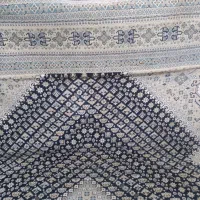 باسلام یک فرش ۱۲ متری و میز تلوزیون بزرگ شیشه ای