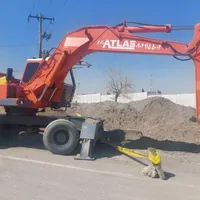 بیل مکانیکی لاستیکی اطلس ۷۰۲|خودرو سنگین|مشهد, الهیه|دیوار