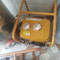 دو عدد موتور  موتور آب روبین دو اینچ و ویبراتور