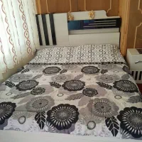 تخت دو نفره