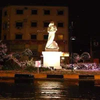 اجاره مغازه بر اصلی خیابان معلم