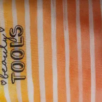 باکس قلبی وکیف آرایشی زیر قیمت به دلیل مهاجرت|آرایشی، بهداشتی، درمانی|ساری, |دیوار