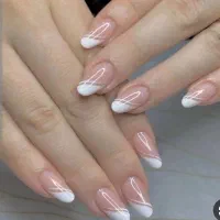 کاشت ناخون لمینت مگنتی آمبره