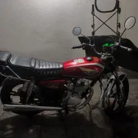 هندا ۲۰۰پیشرو