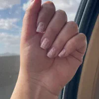 مدل رایگان کاشت و ترمیم ناخن|خدمات آرایشگری و زیبایی|تهران, هفده شهریور|دیوار