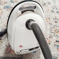 جارو برقی 2200W کارکرده در حدنو تمیز
