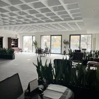 /دو واحد 93 متری در یک طبقه /کناره هم / ۴ پارکینگ