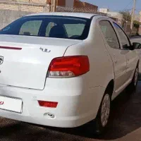 رانا پلاس ارتقاع یافته ۱۴۰۳ تمیز در حد صفر|خودرو سواری و وانت|بروجن, |دیوار