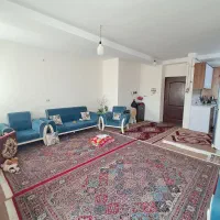 اجاره آپارتمان ۸۲ متری ۲ خوابه در شهر جدید هشتگرد|اجارهٔ آپارتمان|هشتگرد, شهرک فرهنگیان|دیوار