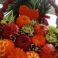 میوه آرایی و تزیین هندوانه شب یلدا|خدمات پذیرایی، مراسم|قزوین, |دیوار