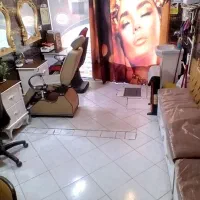 مغازه‌۱۷ متری