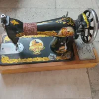 چرخ خیاطی قدیمی