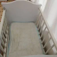 تخت‌خواب کودک و چادر مسافرتی و کره‌گیر|تخت و سرویس خواب|پاوه, |دیوار
