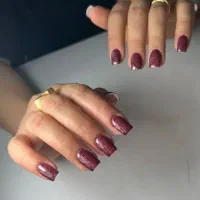 ناخنکارم جهت همکاری با سالن دارها