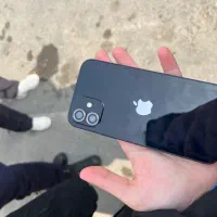 ایفون ۱۲نرمال ۱۲۸مشکی