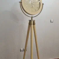 ساعت ایستاده