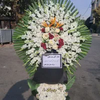 تاج گل ترحیم افتتاحیه (مستقیم از بازارگل)|گل و گیاه طبیعی|تهران, سیمای ایران|دیوار