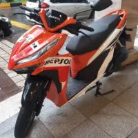 کلیک ۱۵۰|موتورسیکلت|لاهیجان, شیشه گران|دیوار