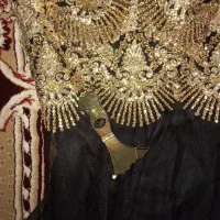 لباس مجلسی‌ دنباله‌دار|لباس|بندر ماهشهر, |دیوار