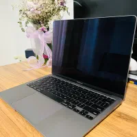 MacBook Air M1