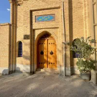 بومگردی هشت بهشت