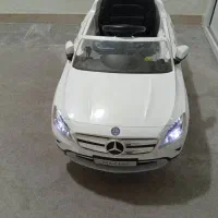 بنز سفید ماشین شارژی