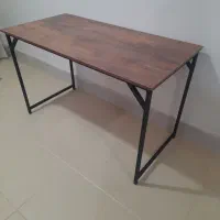 میز تحریر مدل ساده