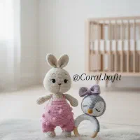 عروسک و جغجغه بافتنی