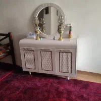 اینه وکنسول ومیزتی وی ست