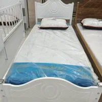 عتیقه  تخت فقط ۳میلیون ۶۰۰