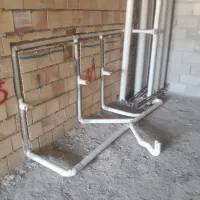 لوله کشی کلی وجزئی وتعمیرات لوازم برقی باضمانت کار