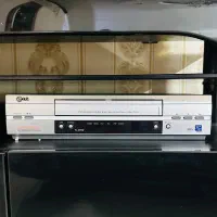 دستگاه VHS بهمراه دستگاه تبدیل VHS