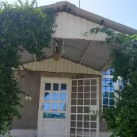 ویلا باغ۳۰۰۰متریششدانگ+دامداری۱۹۵راسیدر فراهان