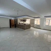 ۱۳۵مترتکواحد/آسانسور/پارکینگ/غرق نور/فول امکانات