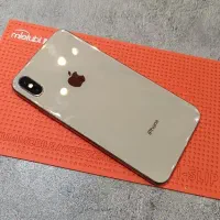 آیفون xs max