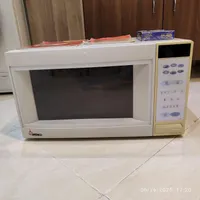 مایکروویو بوتان M245 فوق العاده تمیز و سالم