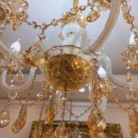 لوستر ۶ شاخه سالم نو همراه لامپ کم مصرف همراه شید|لوستر و چراغ آویز|ورامین, شهرک ولیعصر|دیوار