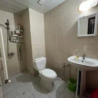 آپارتمان-نزدیک-حرم-نواب-امام-رضا-شیرازی-وحدت