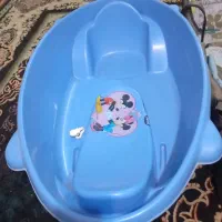 وان حموم بچه و ساک حمل بچه